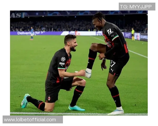 欧冠精彩对决里昂顽强逼平那不勒斯转会传闻再起