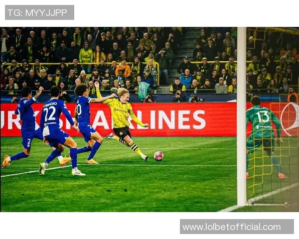 西甲激战巴萨逆转莱比锡乌龙球成比赛转折点十大精彩进球回顾