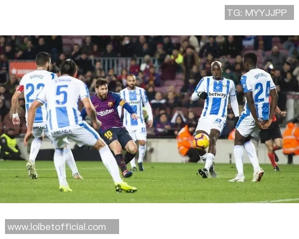 西甲精彩对决尤文图斯逆转热刺全场沸腾战术分析与精彩瞬间回顾