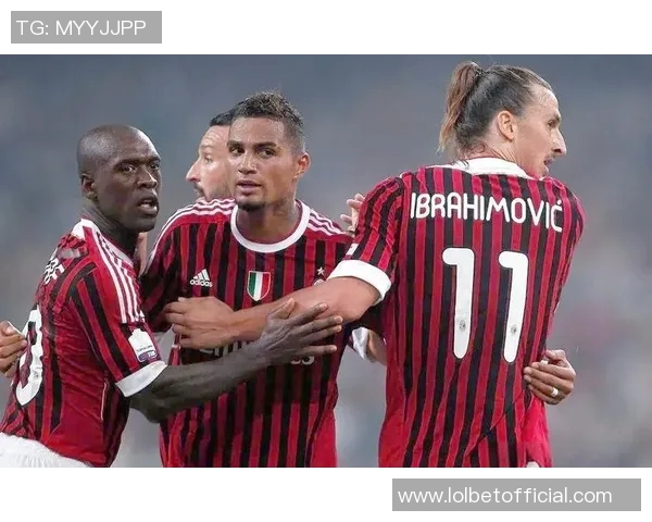 欧冠激战:AC米兰逆转波尔图全场沸腾转会传闻再起 欧冠激战:AC米兰逆转波尔图全场沸腾转会传闻再起