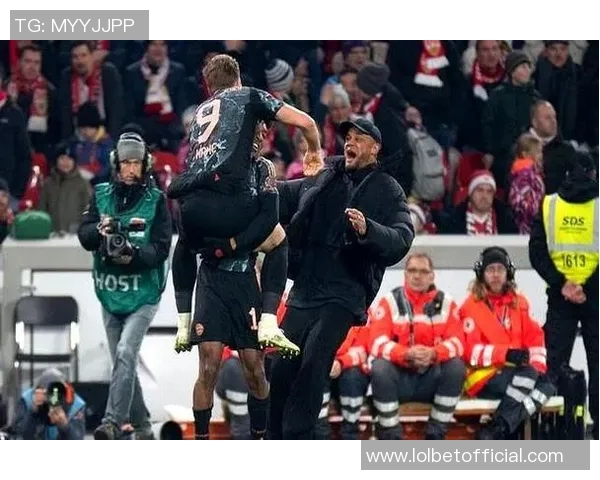 世界杯精彩对决里昂逆转拜仁引爆全场激情瞬间分析