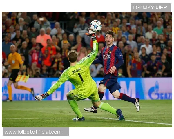 中超精彩对决巴萨与本菲卡战成平局神扑瞬间引发全场热烈反响